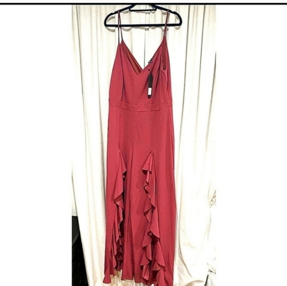 🍂🍁NWT SYMPHONY 3X RUFFLE OPEN LEG JUMPSUIT - Picture 4 of 7